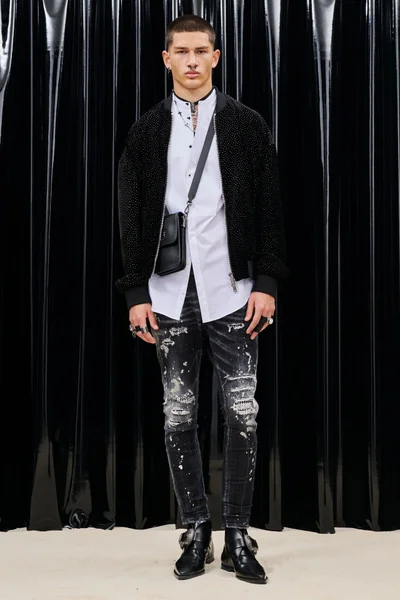 Look 36